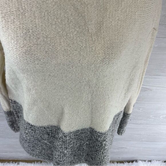 Vince Colorblock Wool Cashmere Silk Blend Sweater - Picture 4 of 9
